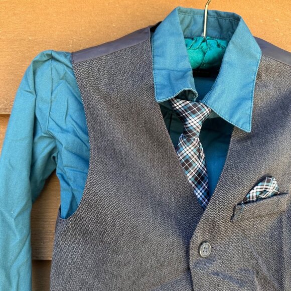 Dockers Boys Blue Shirt Gray Vest & Plaid Clip-On Tie Size 7 - Picture 4 of 11